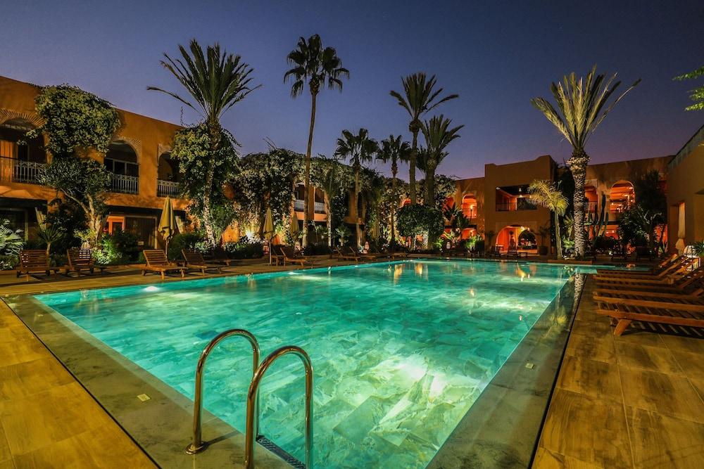 提奇达高尔夫宫酒店-罗莱夏朵 阿加迪尔 外观 照片 The swimming pool at the hotel