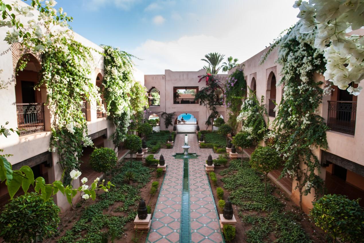 提奇达高尔夫宫酒店-罗莱夏朵 阿加迪尔 外观 照片 The hotel's courtyard